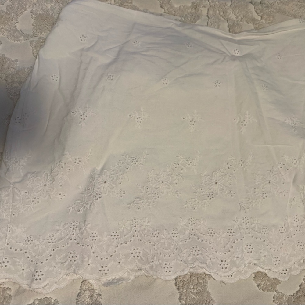 Wild Fable white skirt
